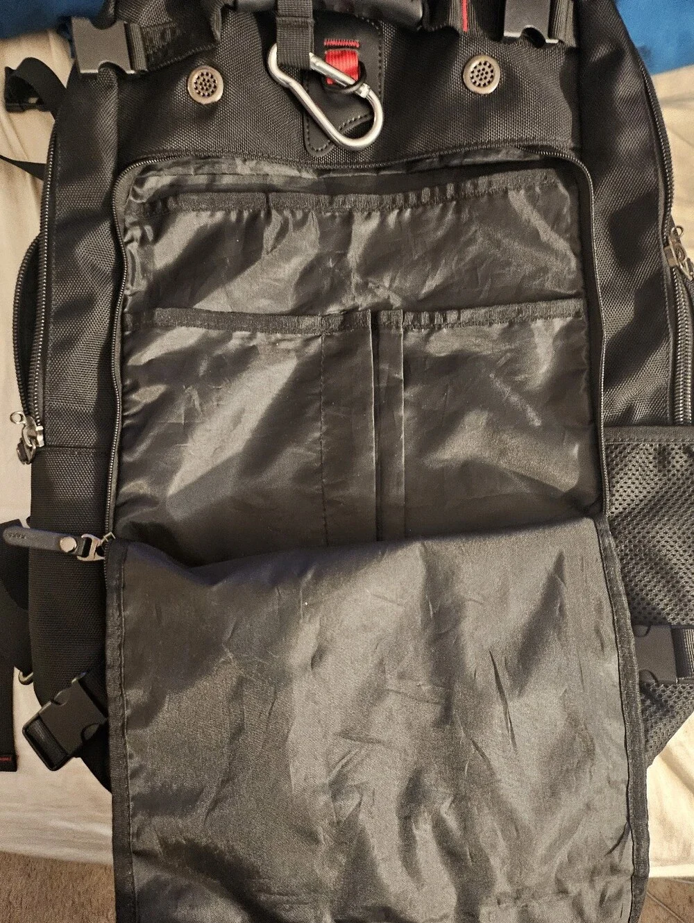 KAKA Travel Backpack, Carry On Flip to Duffel Bag EUC Black